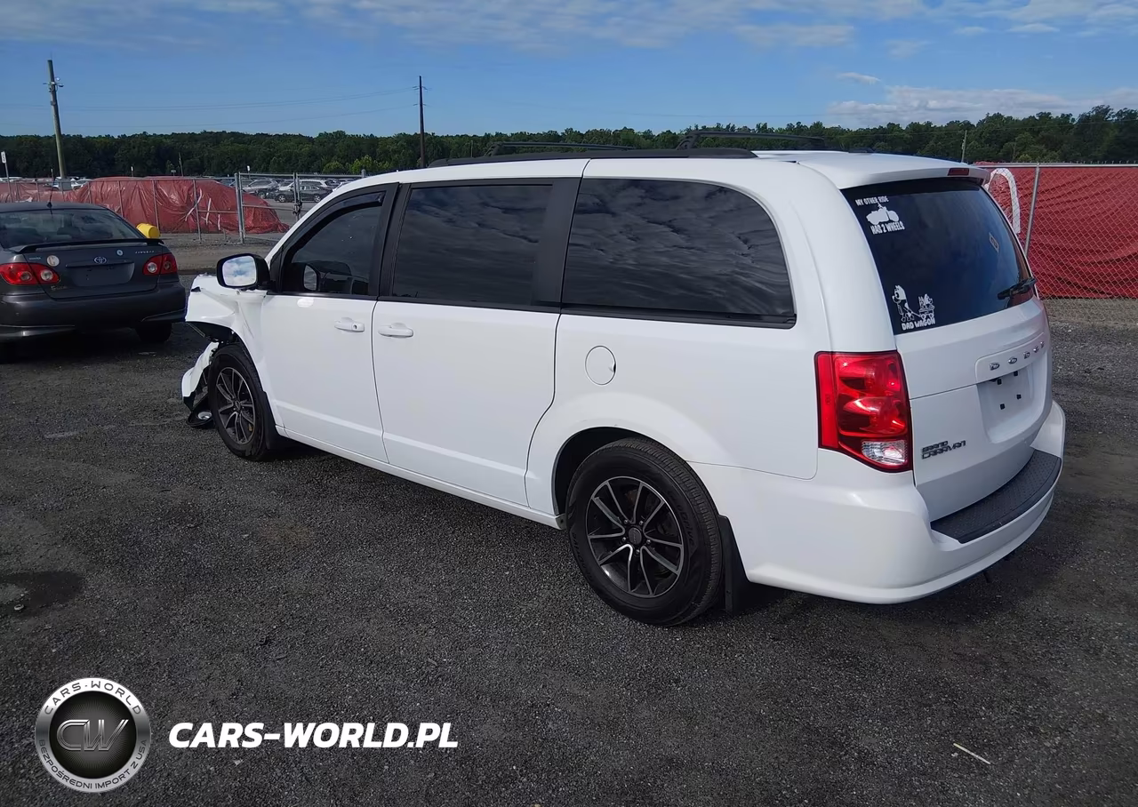 2018 Dodge Grand Caravan Se Plus VIN:2C4RDGBG4JR166575 - 3