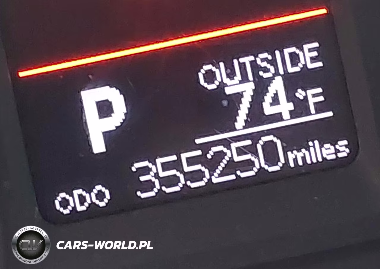 2019 Toyota Corolla Le VIN:2T1BURHE4KC227766 - 15