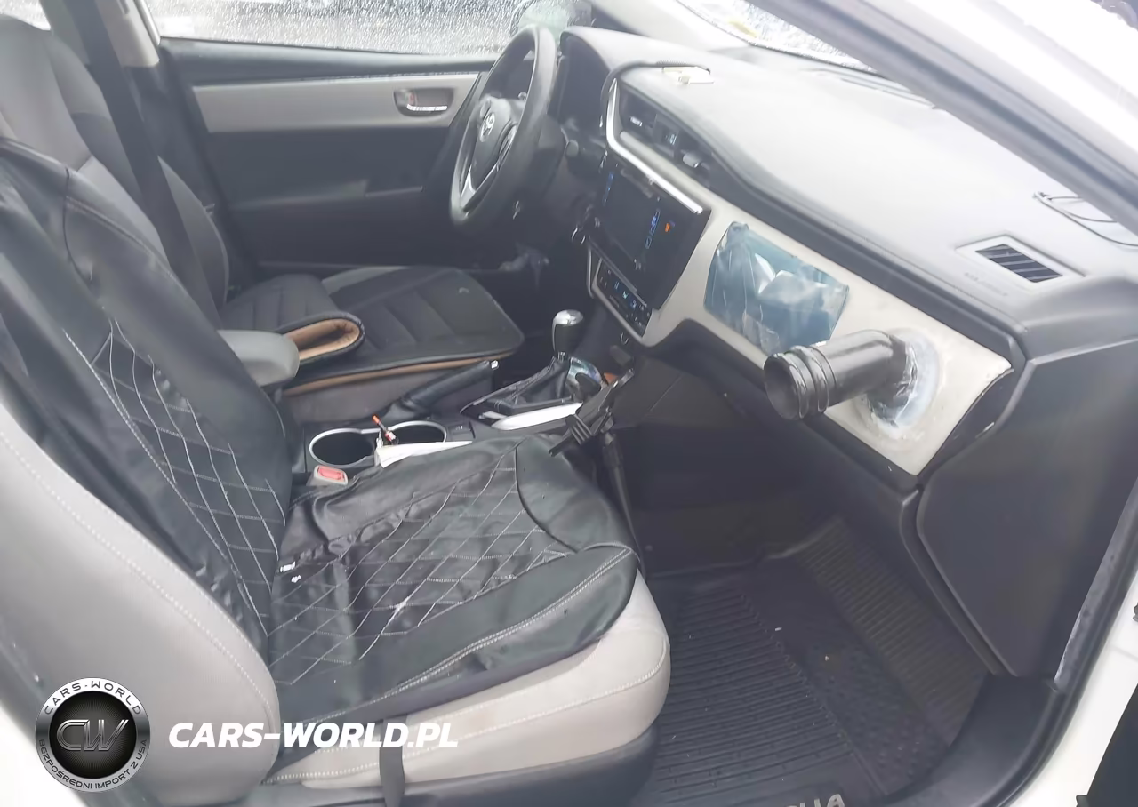 2019 Toyota Corolla Le VIN:2T1BURHE4KC227766 - 5