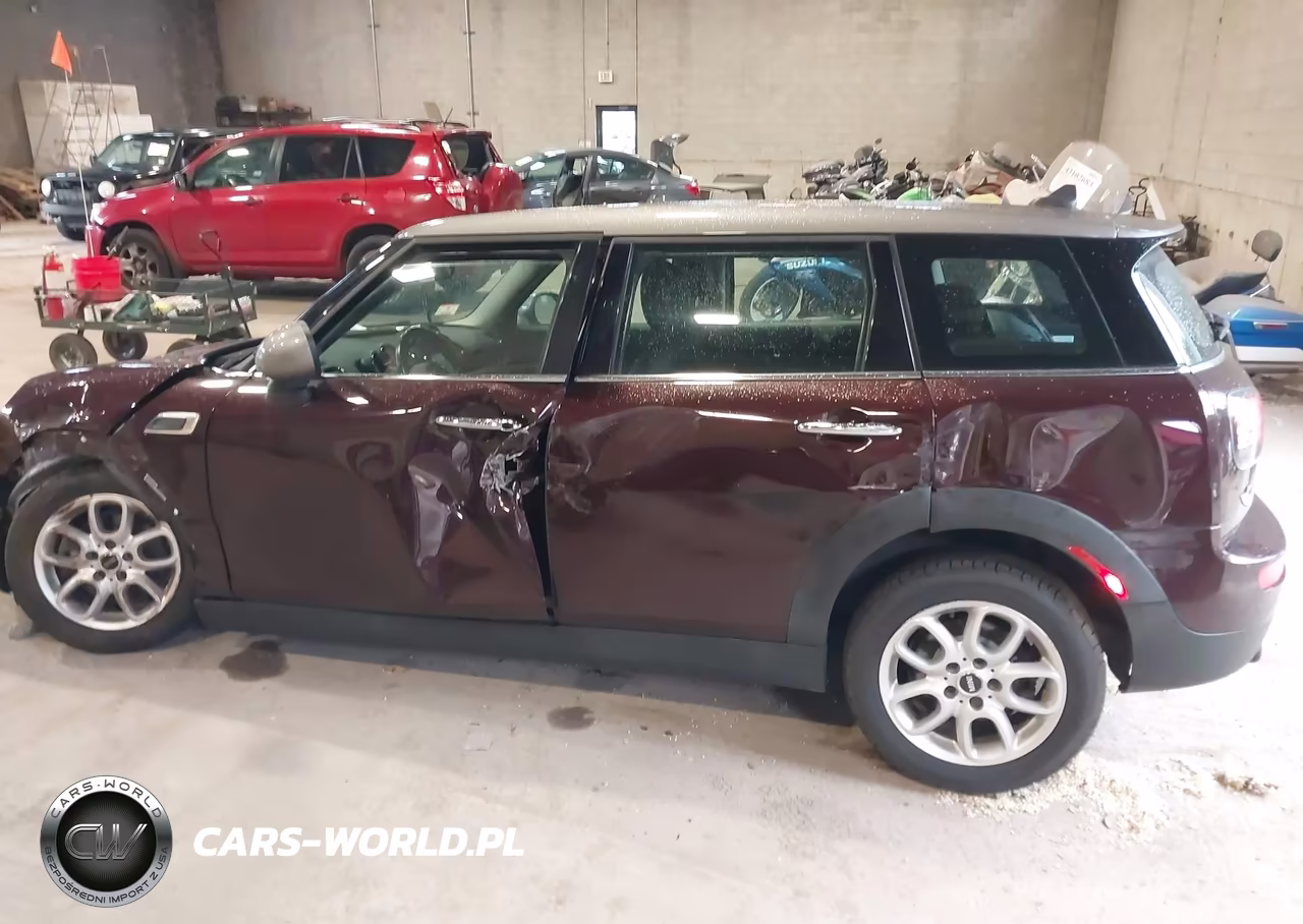 2016 Mini Clubman Cooper VIN:WMWLN5C57G2E29590 - 14