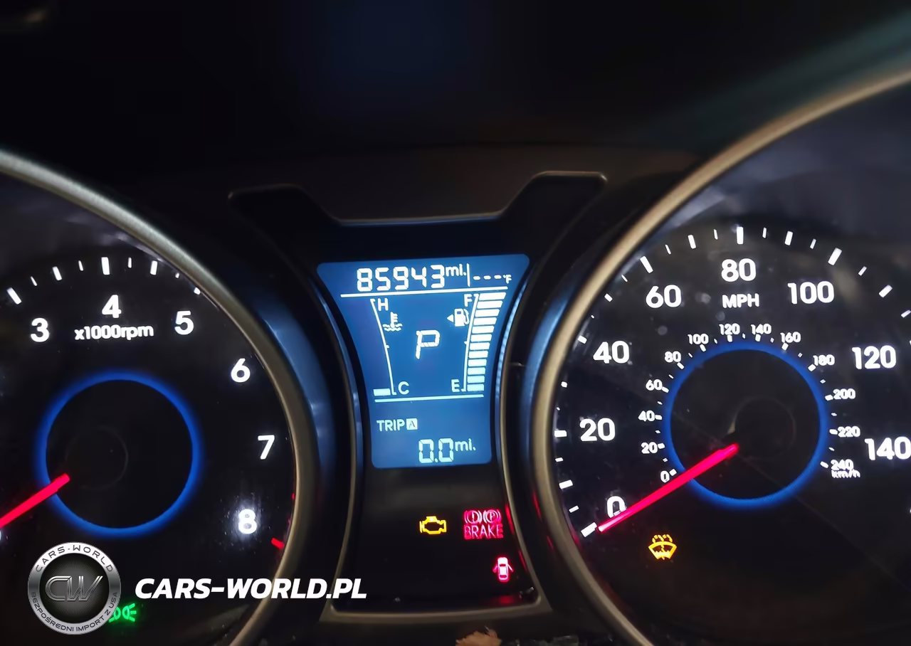 2017 Hyundai Veloster VIN:KMHTC6AD3HU322320 - 16