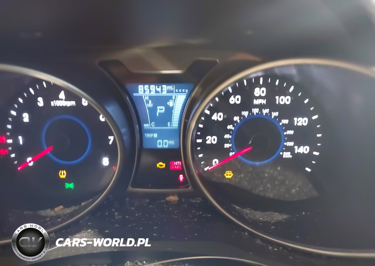 2017 Hyundai Veloster VIN:KMHTC6AD3HU322320 - 7