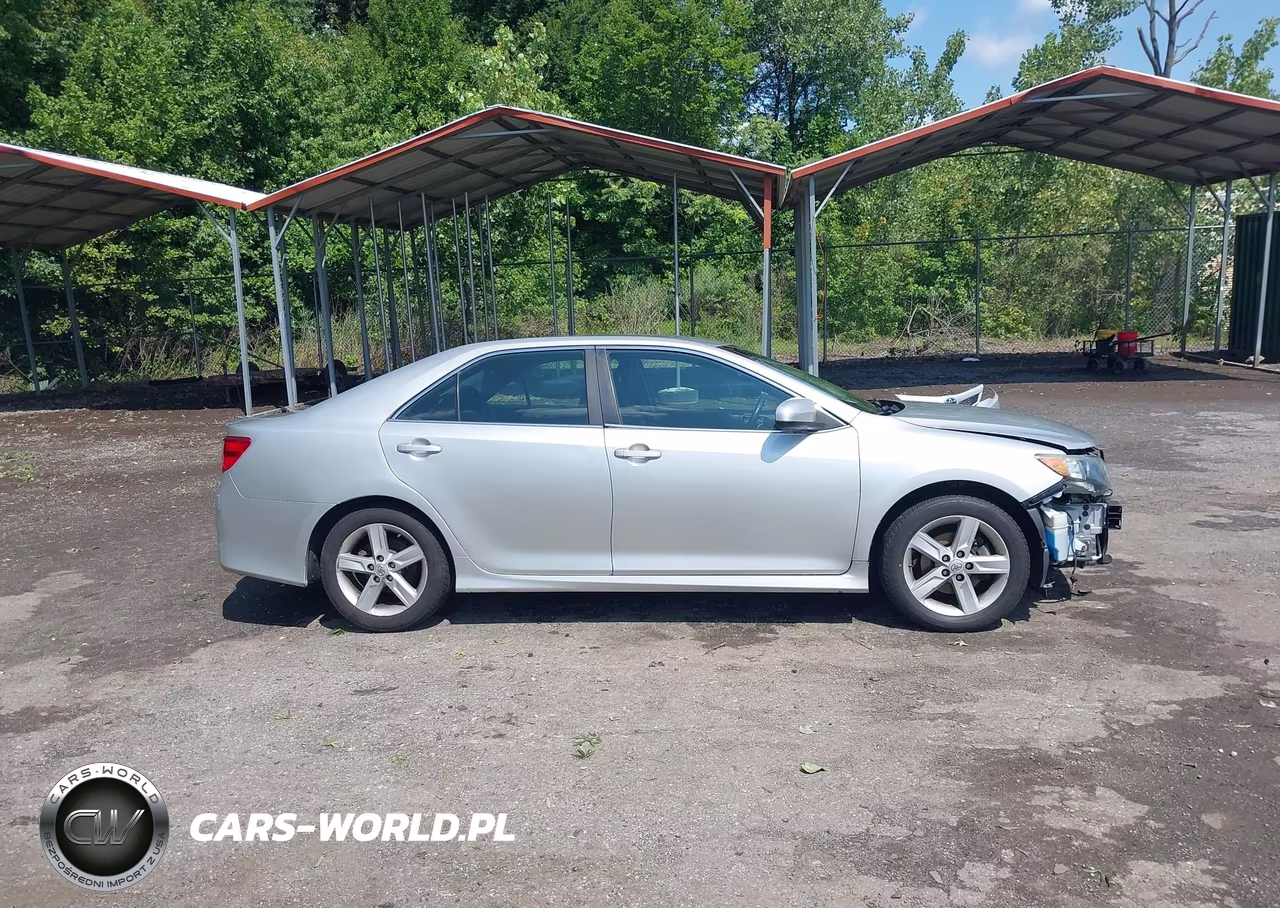 2012 Toyota Camry Se VIN:4T1BF1FK6CU604554 - 14