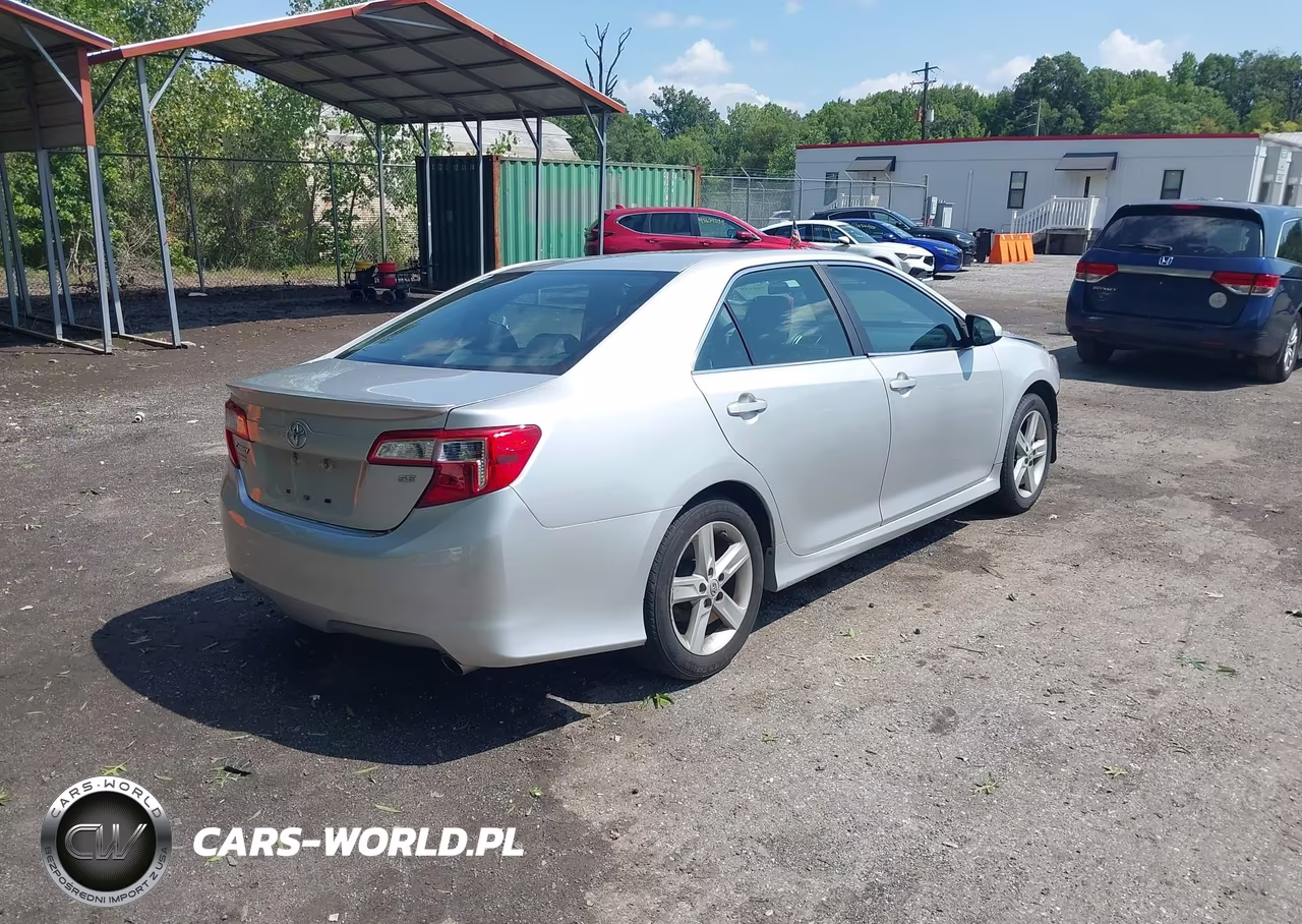 2012 Toyota Camry Se VIN:4T1BF1FK6CU604554 - 4