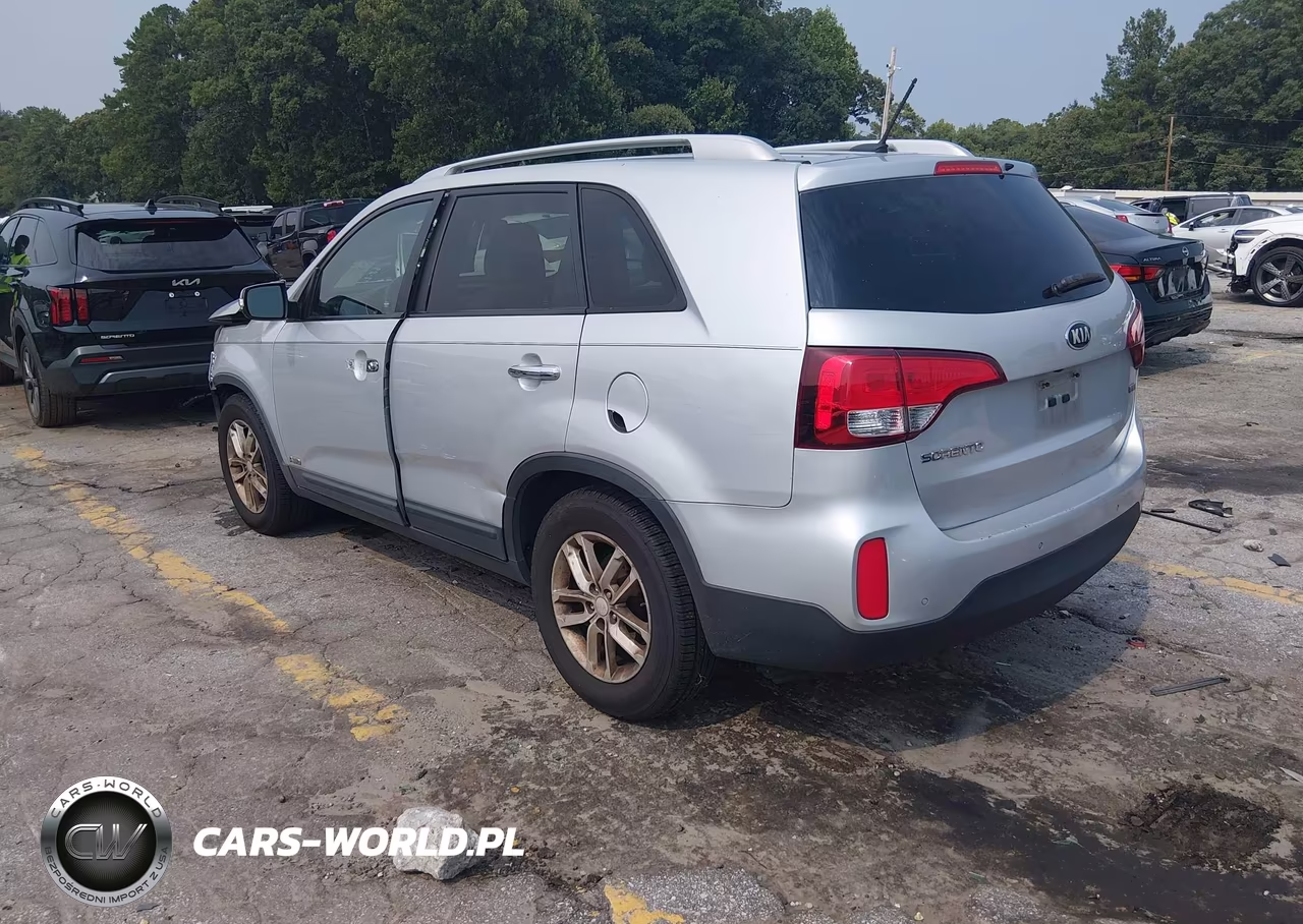 2014 Kia Sorento Lx VIN:5XYKTCA68EG450341 - 3