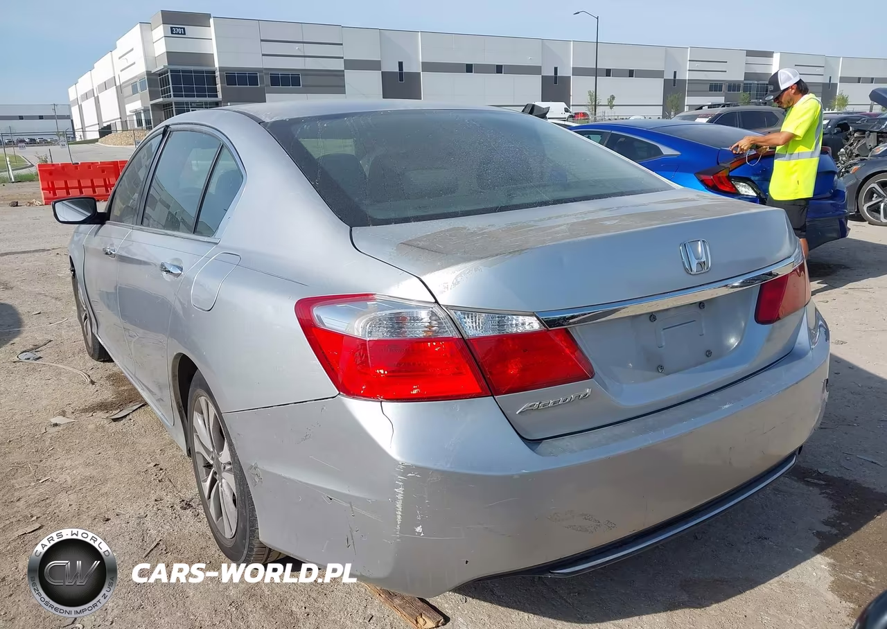 2015 Honda Accord Lx VIN:1HGCR2F36FA130322 - 3