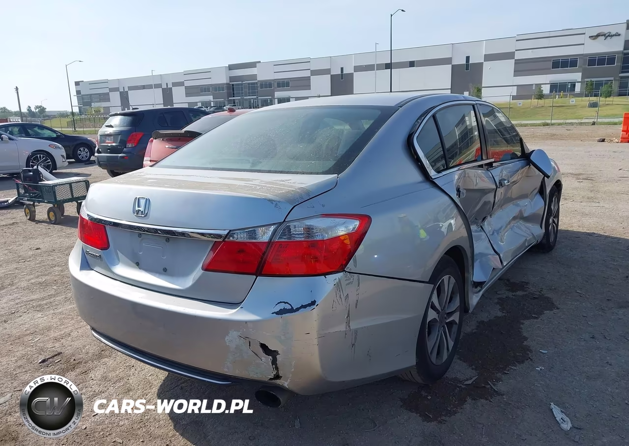 2015 Honda Accord Lx VIN:1HGCR2F36FA130322 - 4