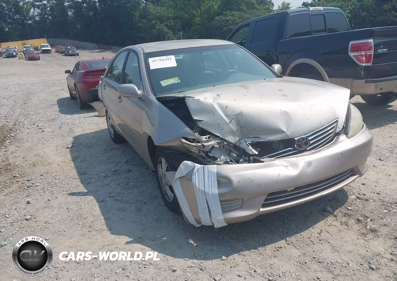 2006 Toyota Camry Le – zdjęcie 1 z 16