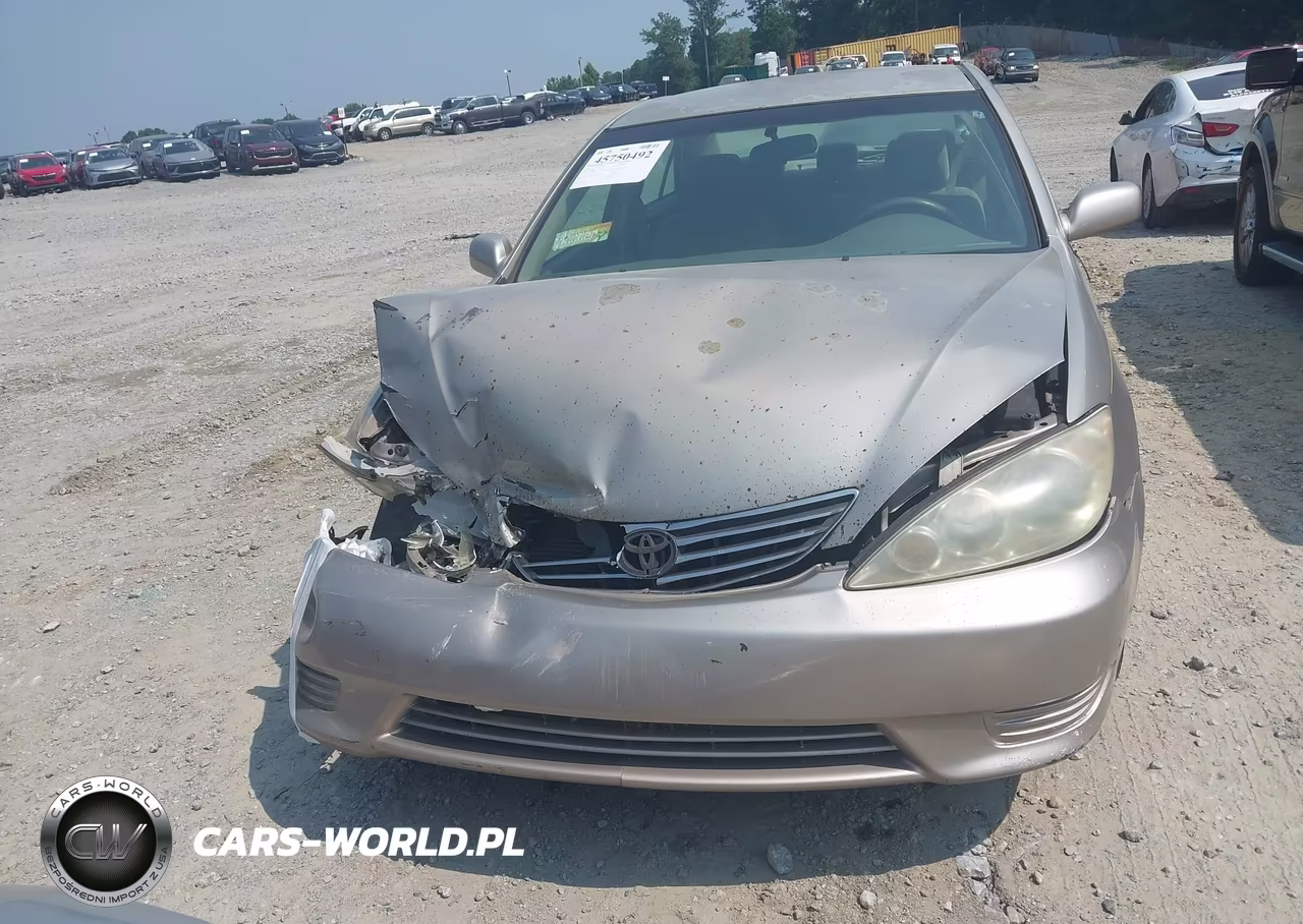2006 Toyota Camry Le VIN:4T1BE32K96U673814 - 12