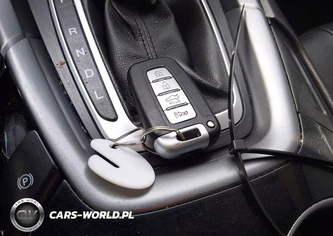 2013 Ford Fusion Hybrid Titanium VIN:3FA6P0RUXDR289203 - 11