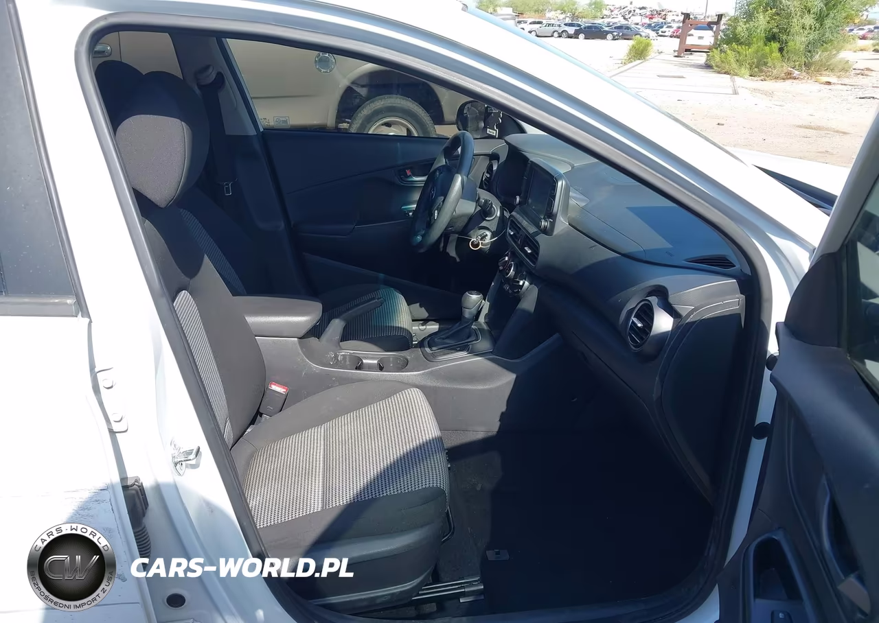 2021 Hyundai Kona Se VIN:KM8K12AA0MU636064 - 5