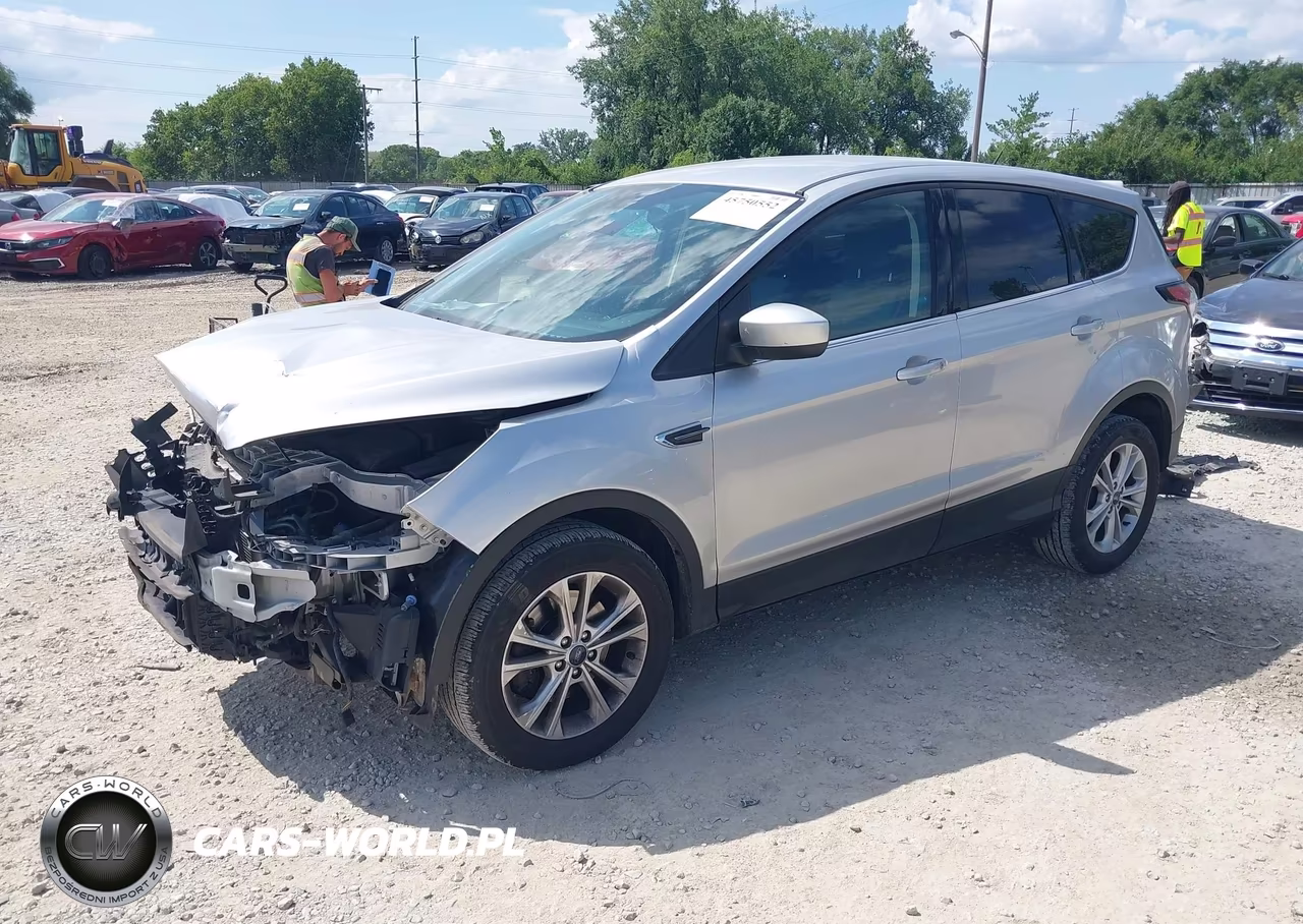 2017 Ford Escape Se VIN:1FMCU9GD7HUC76139 - 2