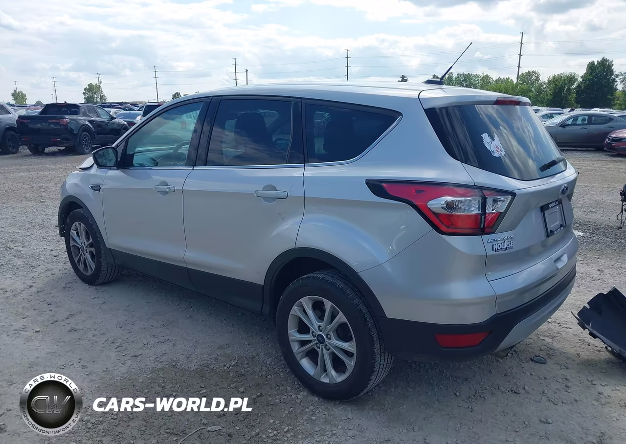 2017 Ford Escape Se VIN:1FMCU9GD7HUC76139 - 3