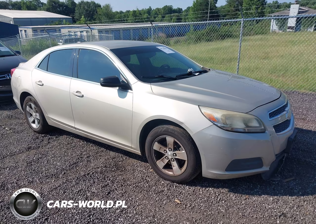 2013 Chevrolet Malibu 1Ls – zdjęcie 1 z 11