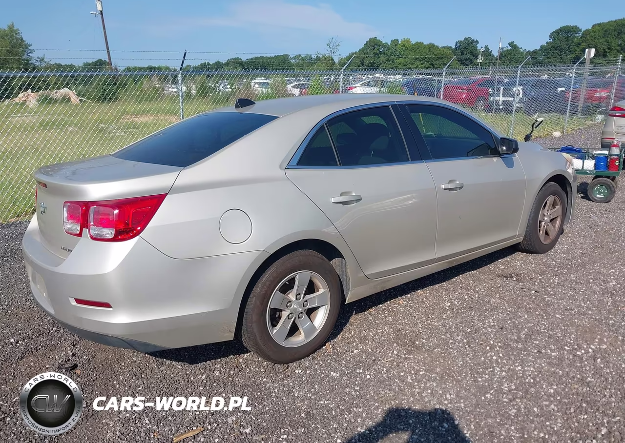 2013 Chevrolet Malibu 1Ls VIN:1G11B5SAXDF213017 - 4