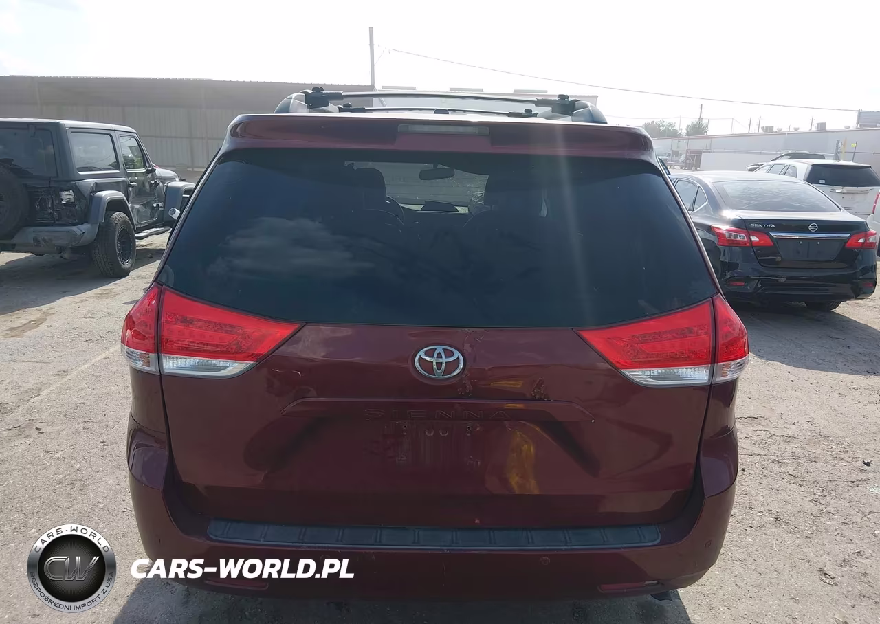 2013 Toyota Sienna Xle V6 8 Passenger VIN:5TDYK3DC3DS374088 - 16
