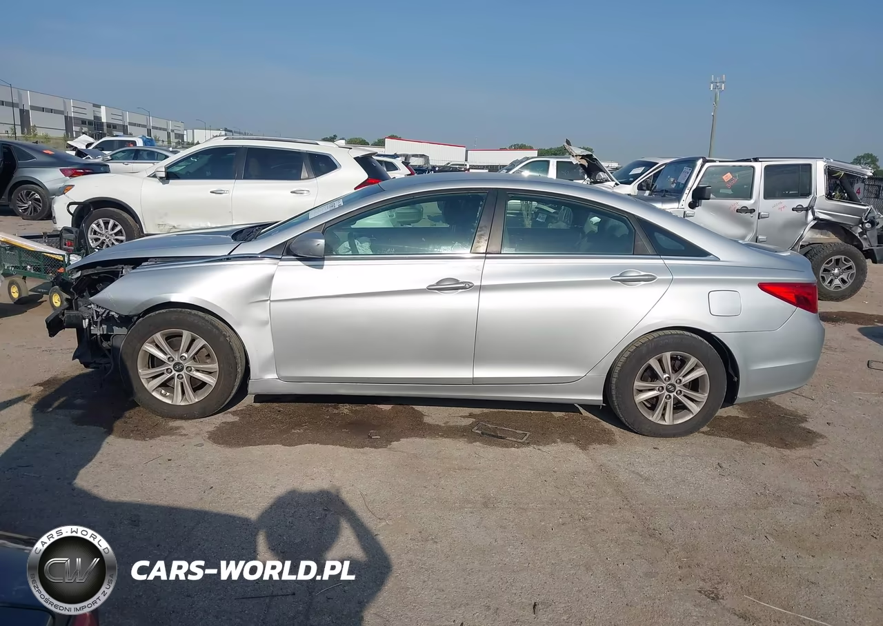 2013 Hyundai Sonata Gls VIN:5NPEB4AC4DH631682 - 14