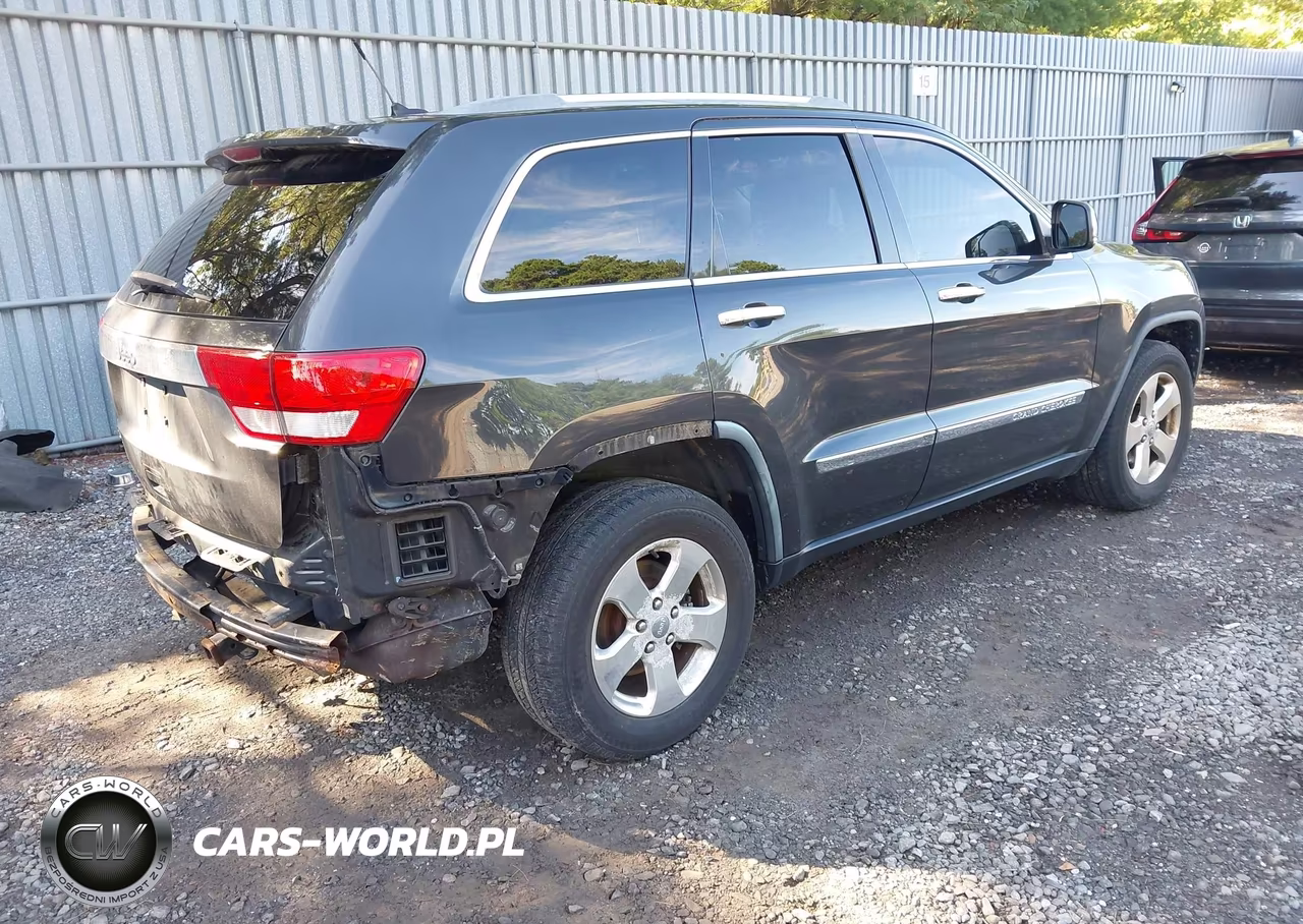 2011 Jeep Grand Cherokee Limited VIN:1J4RR5GG0BC649256 - 4