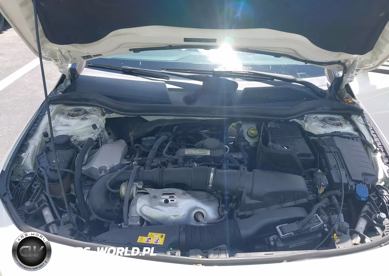 2018 Mercedes-Benz Cla 250 VIN:WDDSJ4EB1JN607039 - 10