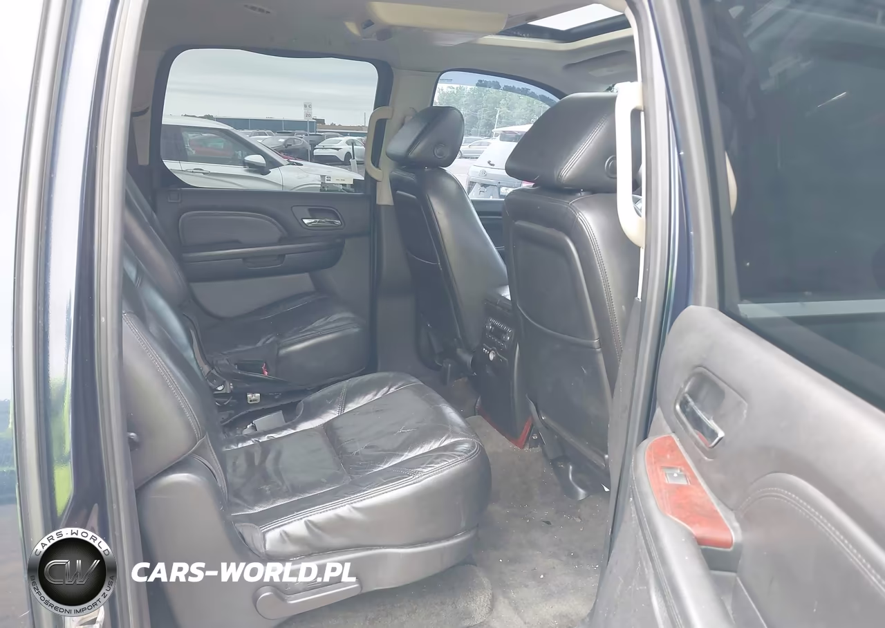 2008 Cadillac Escalade Esv VIN:1GYFK66888R119775 - 8