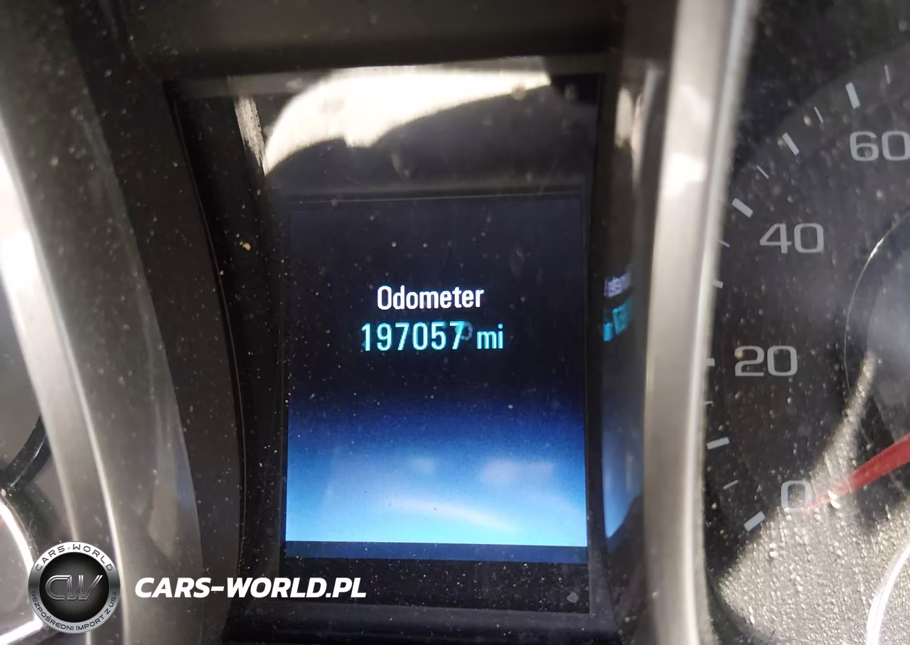 2015 Chevrolet Malibu 2Lz VIN:1G11G5SX9FF233946 - 16