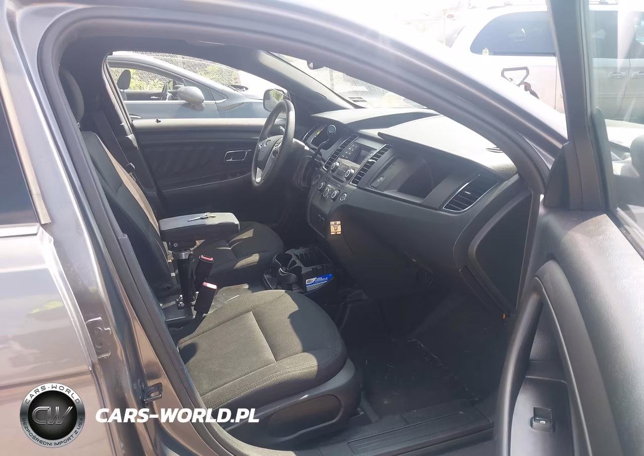 2015 Ford Police Interceptor VIN:1FAHP2MK2FG195336 - 5