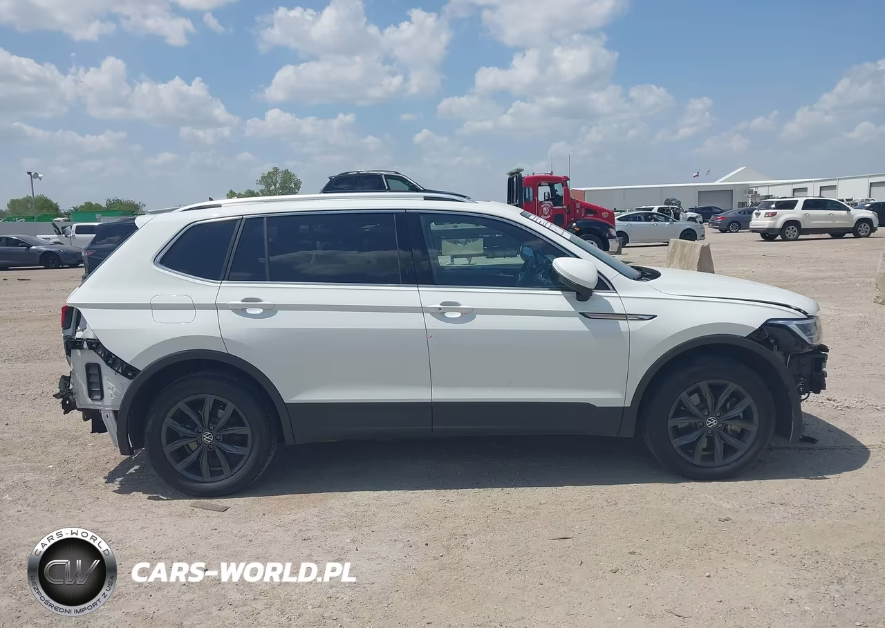2022 Volkswagen Tiguan 2.0T Se VIN:3VV2B7AXXNM091582 - 13
