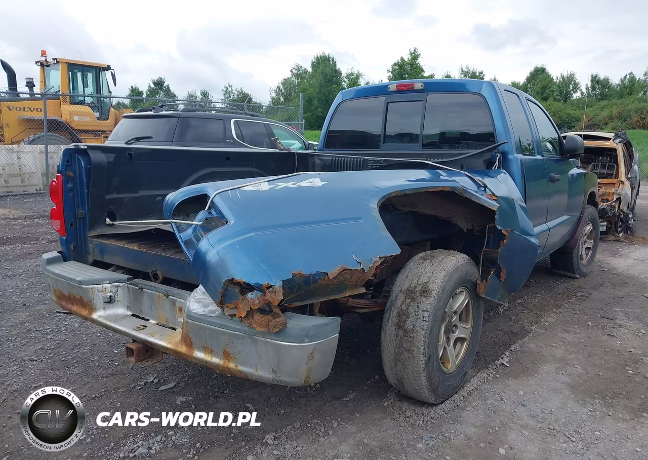 2005 Dodge Dakota Slt VIN:1D7HW42N55S226084 - 4