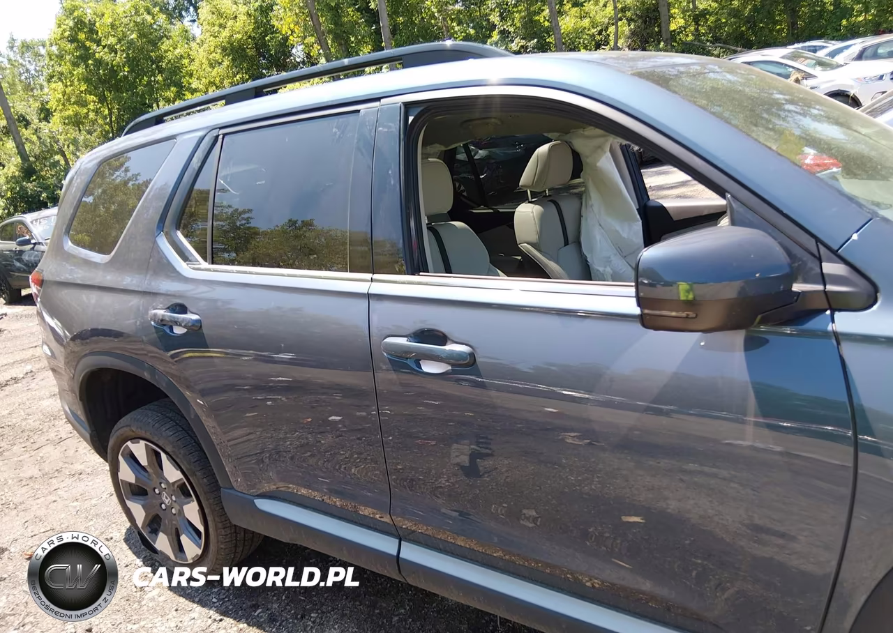 2026 Honda Pilot Touring-Touring Blackout VIN:5FNYG1H79TB004494 - 14