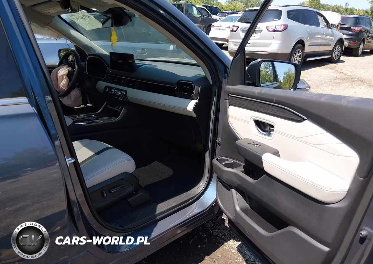 2026 Honda Pilot Touring-Touring Blackout VIN:5FNYG1H79TB004494 - 5