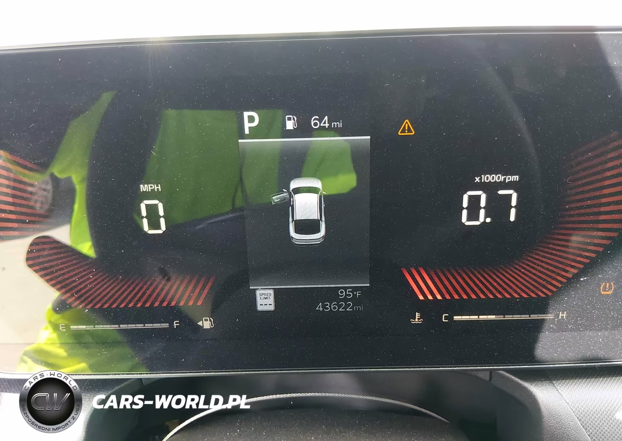 2025 Kia K4 Lxs VIN:3KPFT4DE3SE115197 - 7