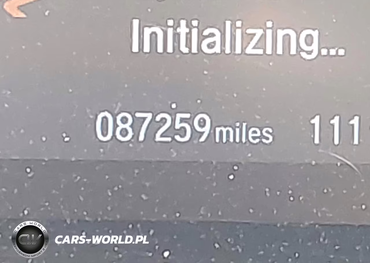 2020 Honda Clarity Plug-In Hybrid Touring VIN:JHMZC5F31LC000328 - 16