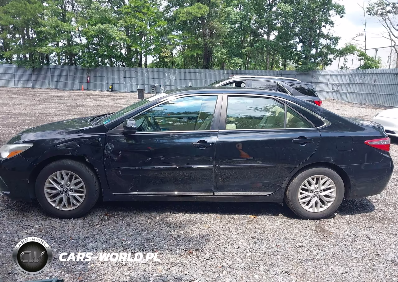2017 Toyota Camry Le VIN:4T1BF1FK5HU433643 - 14