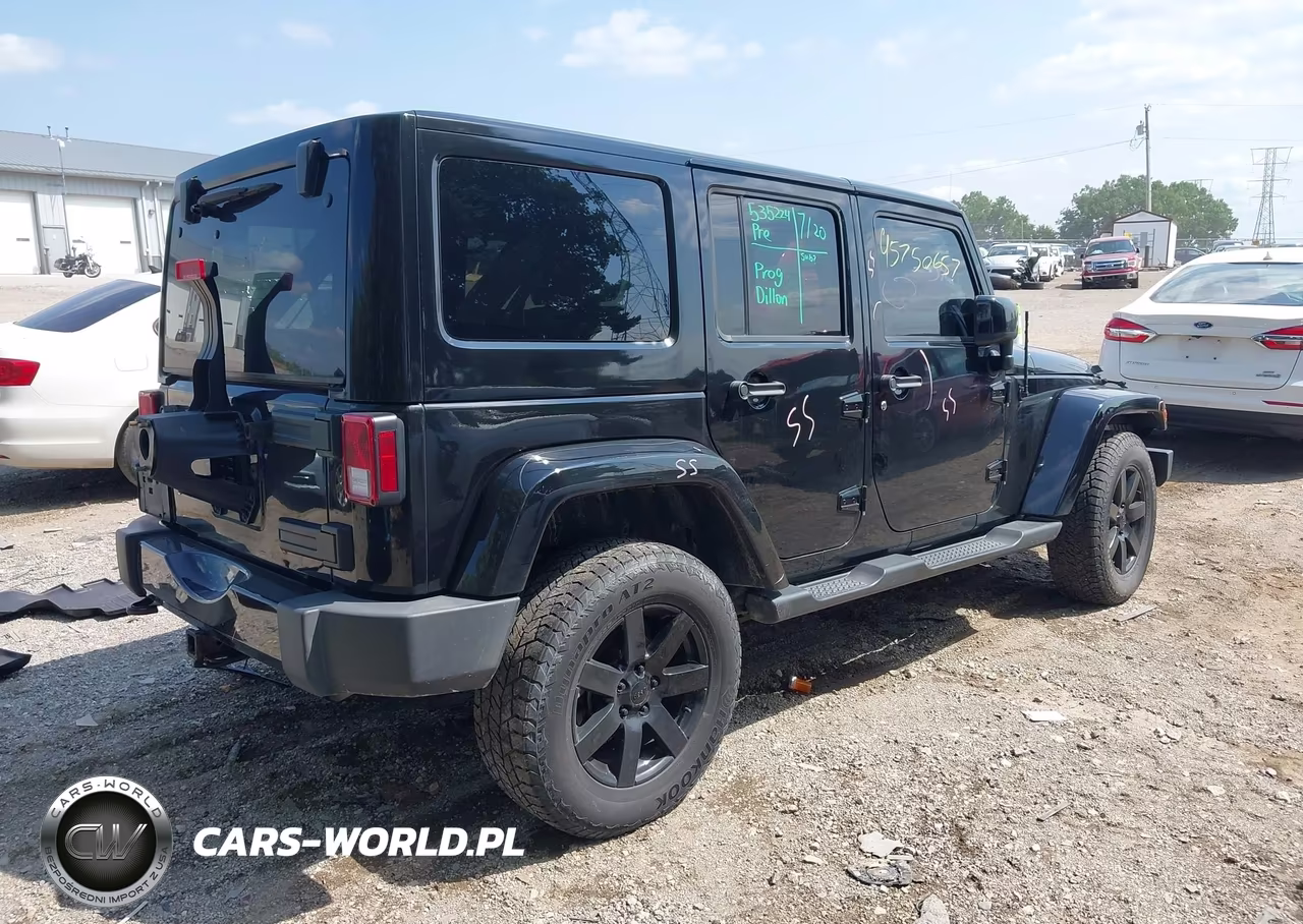 2014 Jeep Wrangler Unlimited Altitude VIN:1C4BJWEG4EL282874 - 4