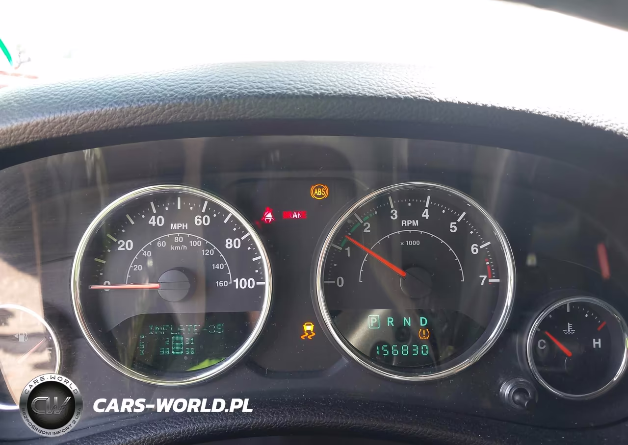 2014 Jeep Wrangler Unlimited Altitude VIN:1C4BJWEG4EL282874 - 7