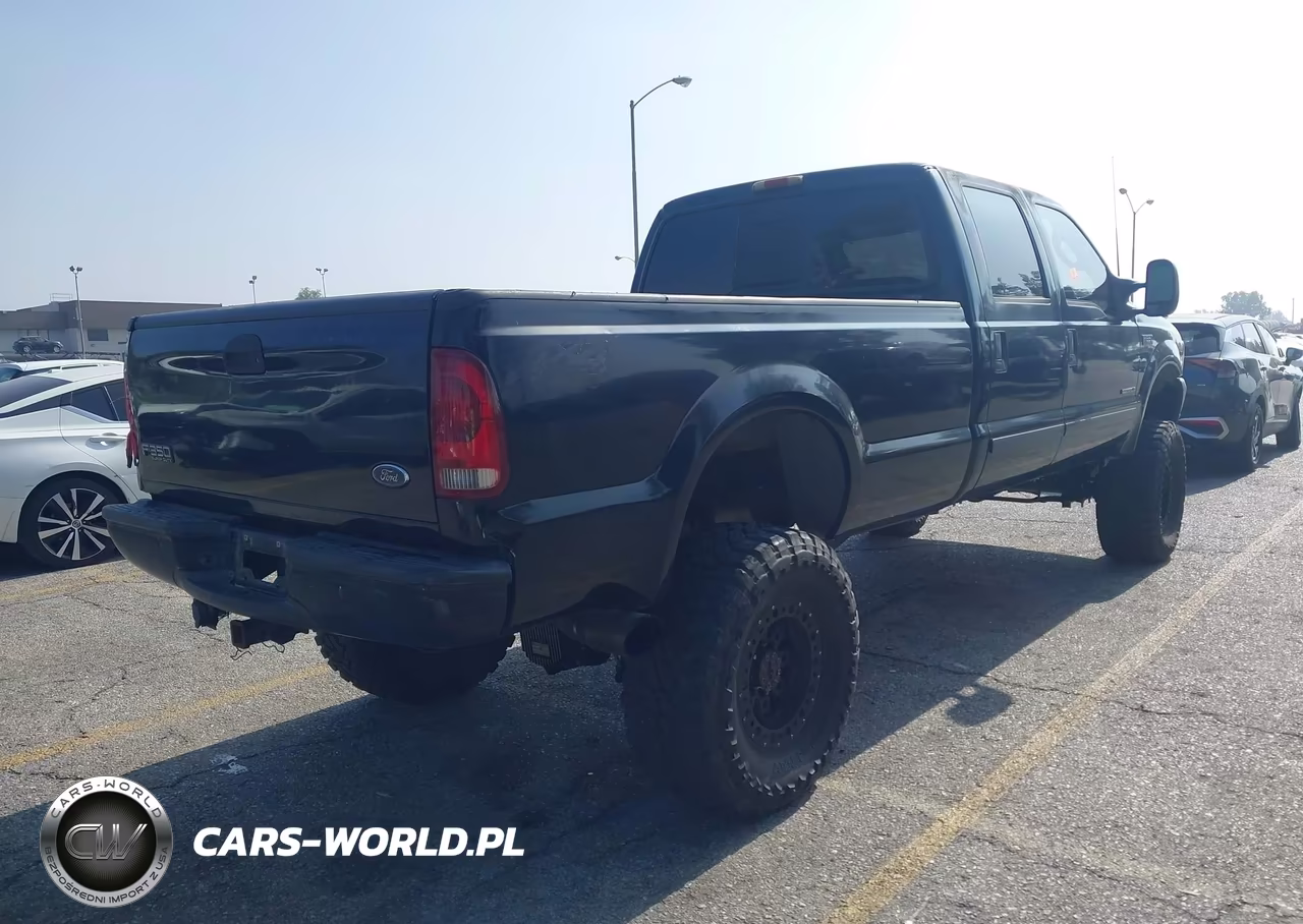 2003 Ford F-350 Lariat-Xl-Xlt VIN:1FTSW31F83EB10863 - 4