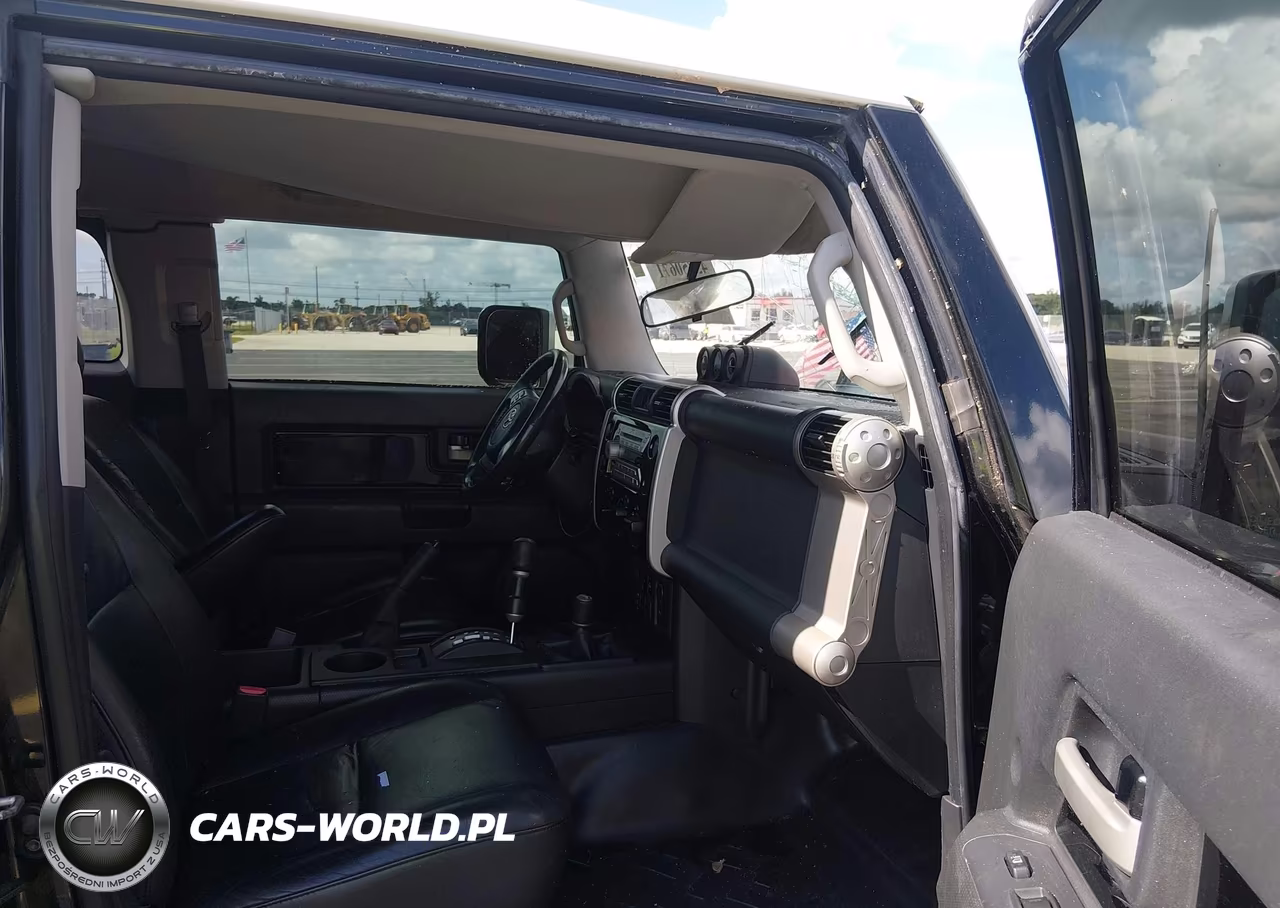 2007 Toyota Fj Cruiser VIN:JTEBU11F370088585 - 5