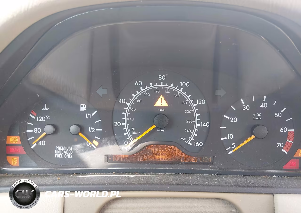1998 Mercedes-Benz E 320 Awd VIN:WDBJF82F0WX011923 - 7