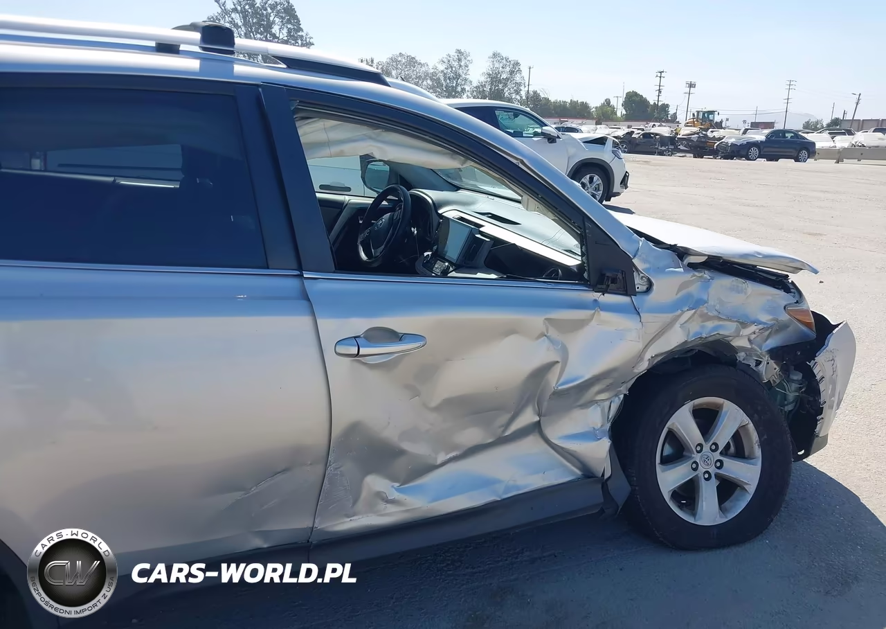2014 Toyota Rav4 Xle VIN:JTMWFREV5EJ009215 - 18