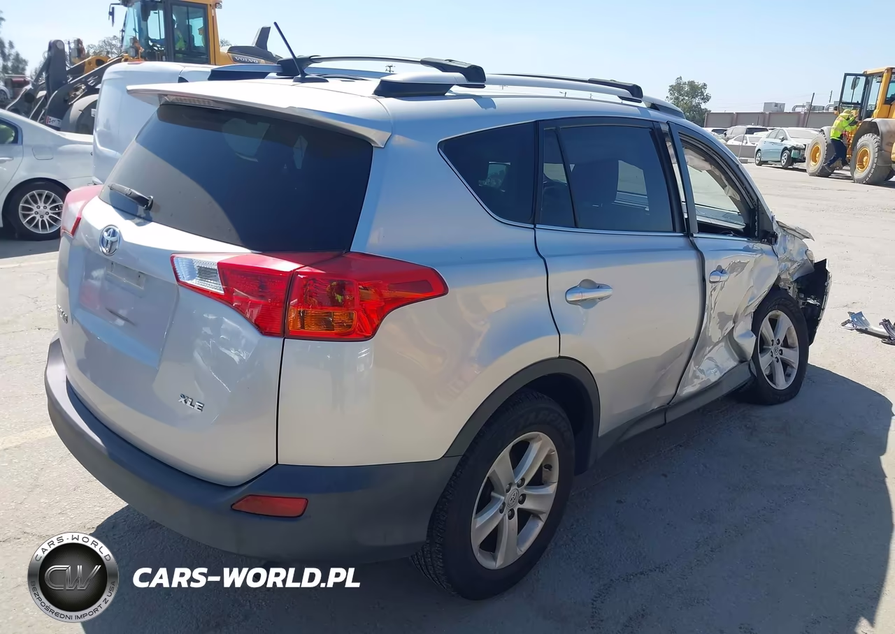 2014 Toyota Rav4 Xle VIN:JTMWFREV5EJ009215 - 4