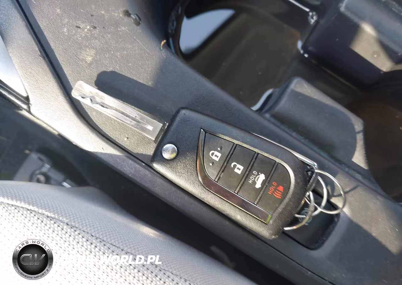 2024 Toyota Corolla Le VIN:5YFB4MDE3RP213313 - 11
