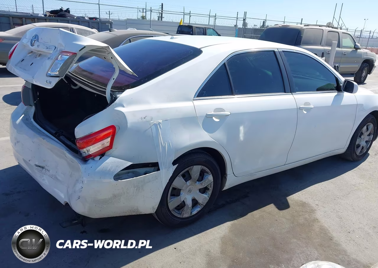 2010 Toyota Camry Le VIN:4T4BF3EK7AR087071 - 4
