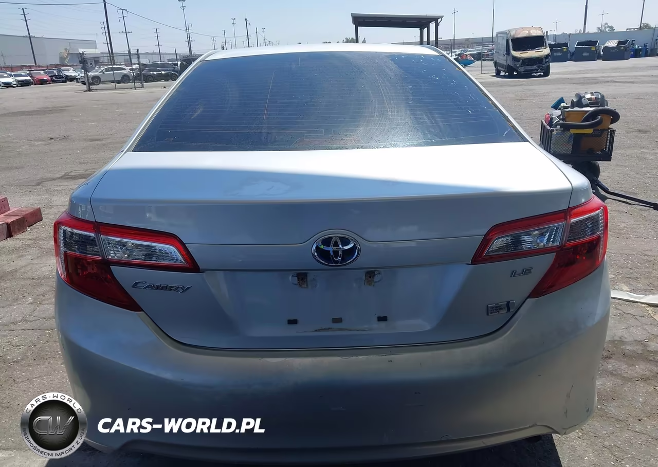 2014 Toyota Camry Hybrid Le VIN:4T1BD1FK2EU098729 - 17