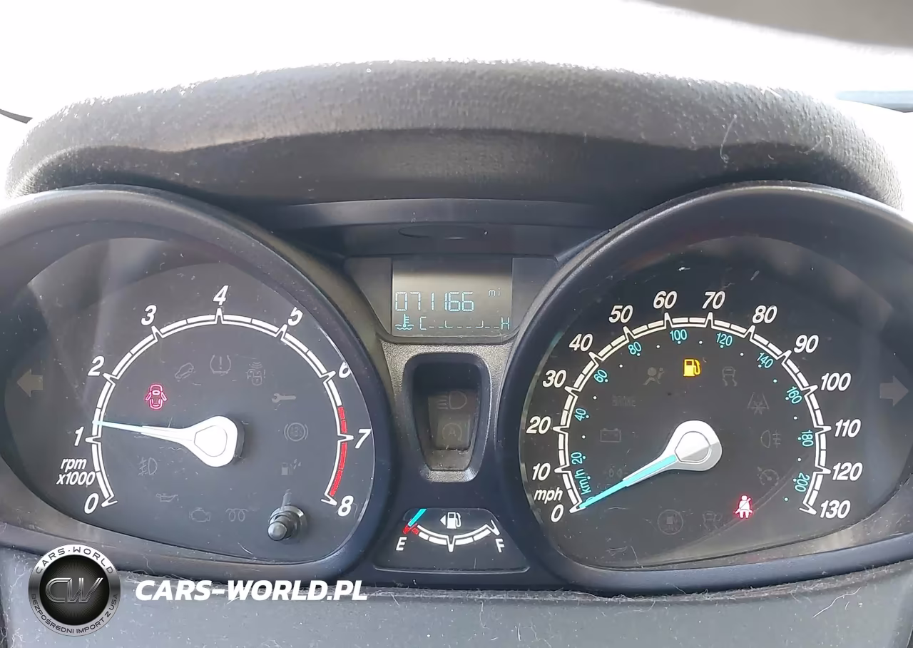 2014 Ford Fiesta S VIN:3FADP4TJ1EM157541 - 7
