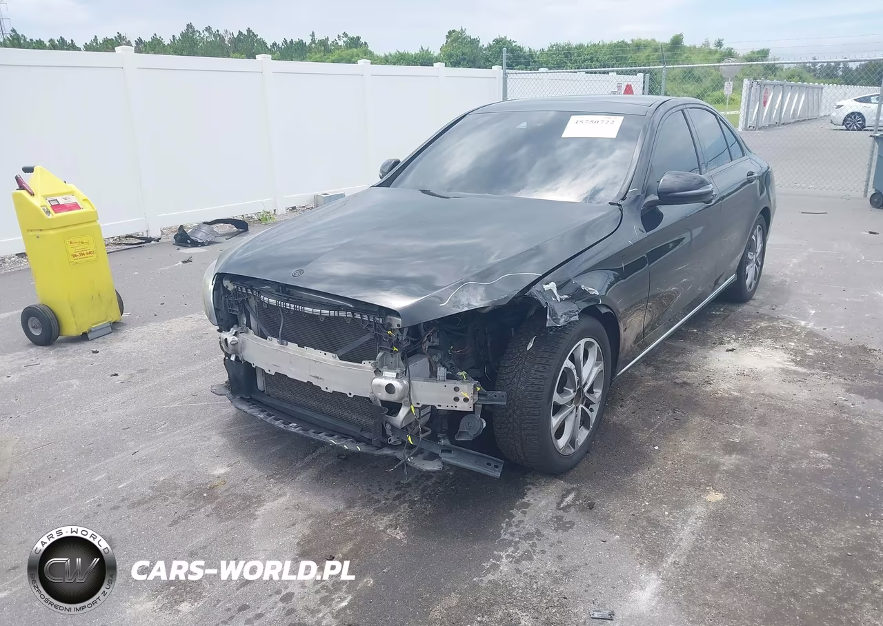 2017 Mercedes-Benz C 300 VIN:55SWF4JB6HU197350 - 2