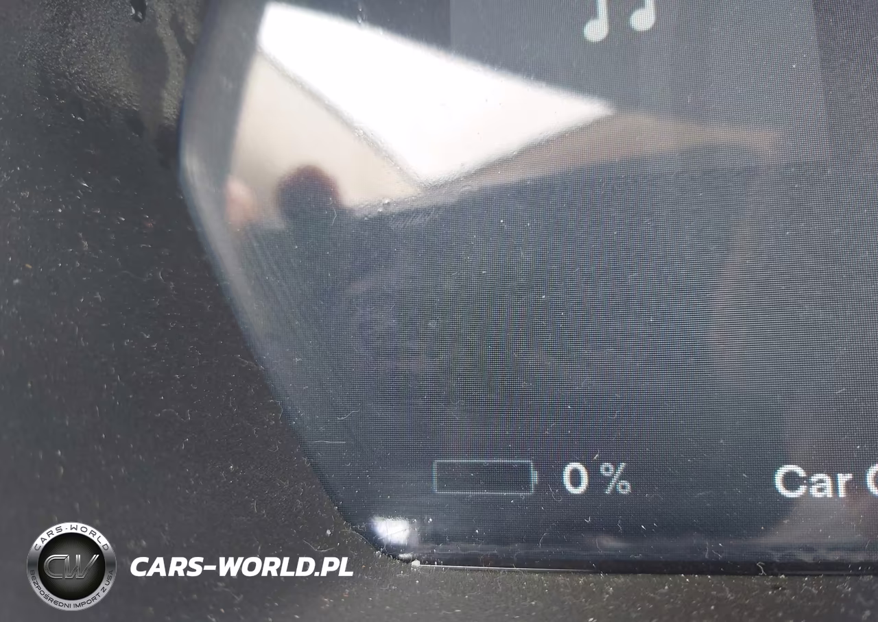 2013 Tesla Model S Performance VIN:5YJSA1CP2DFP16412 - 18