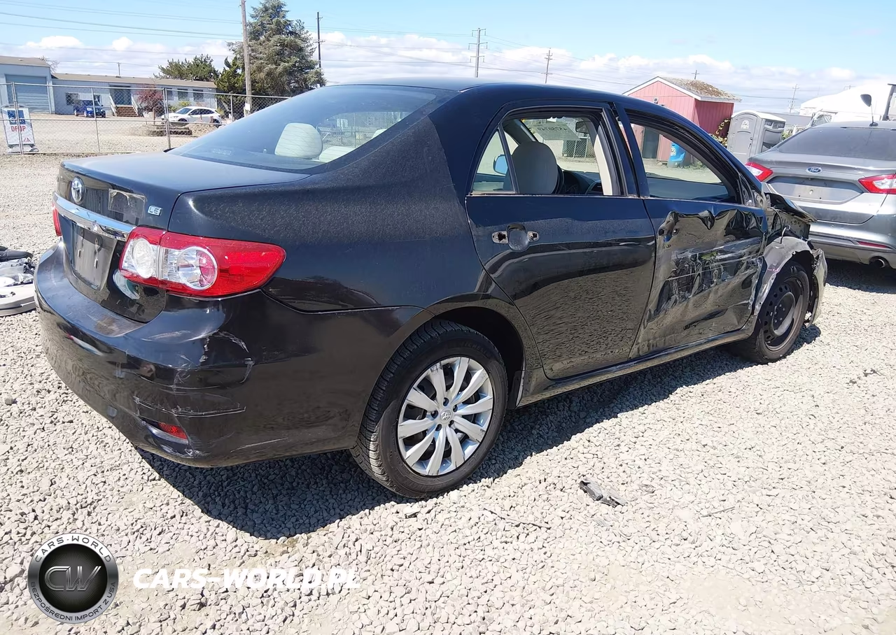 2013 Toyota Corolla Le VIN:5YFBU4EE9DP119556 - 4