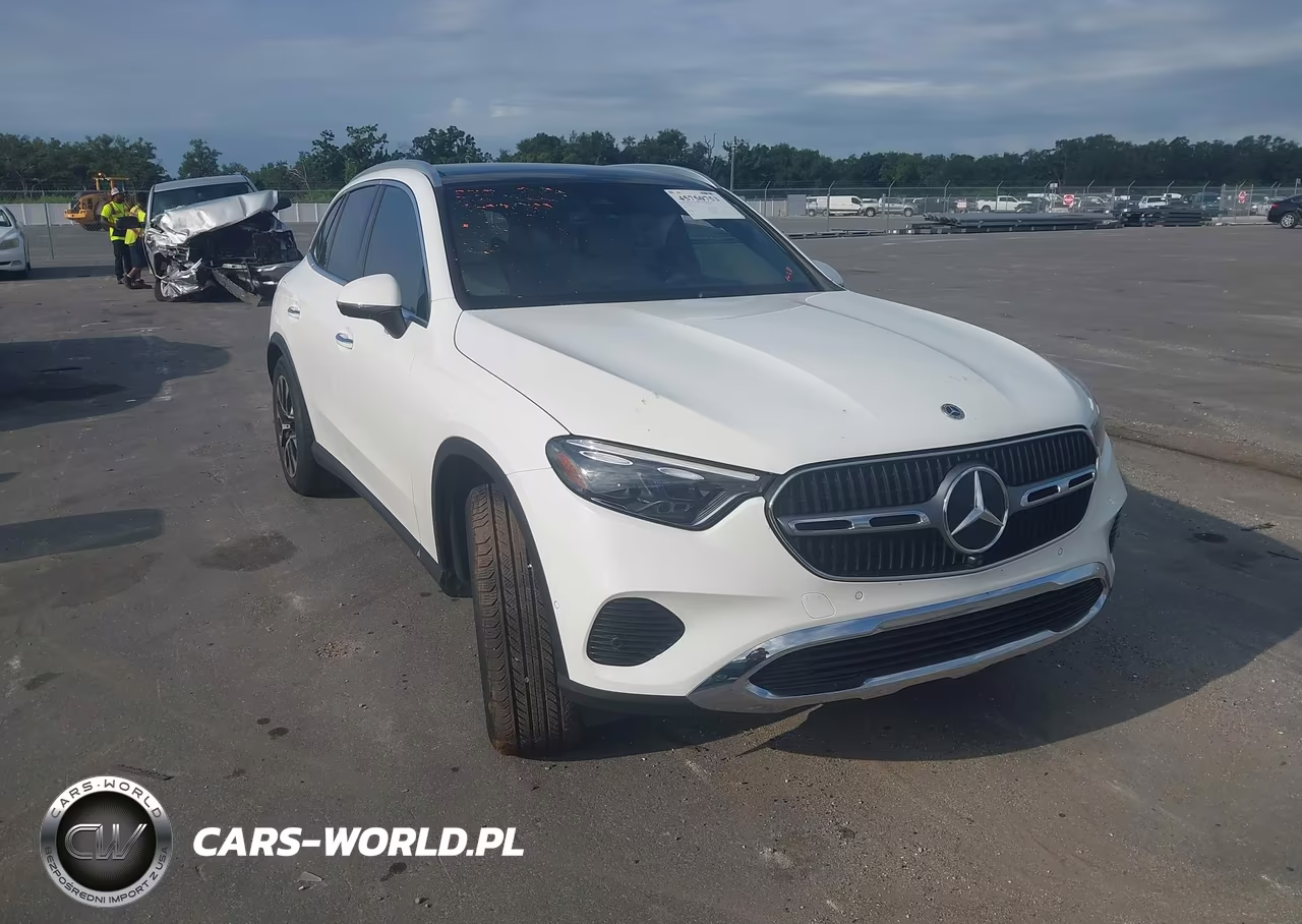 2026 Mercedes-Benz Glc 350E 4Matic – zdjęcie 1 z 22