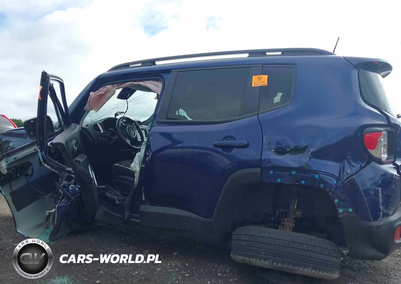 2018 Jeep Renegade Latitude 4X4 VIN:ZACCJBBB8JPG86319 - 14