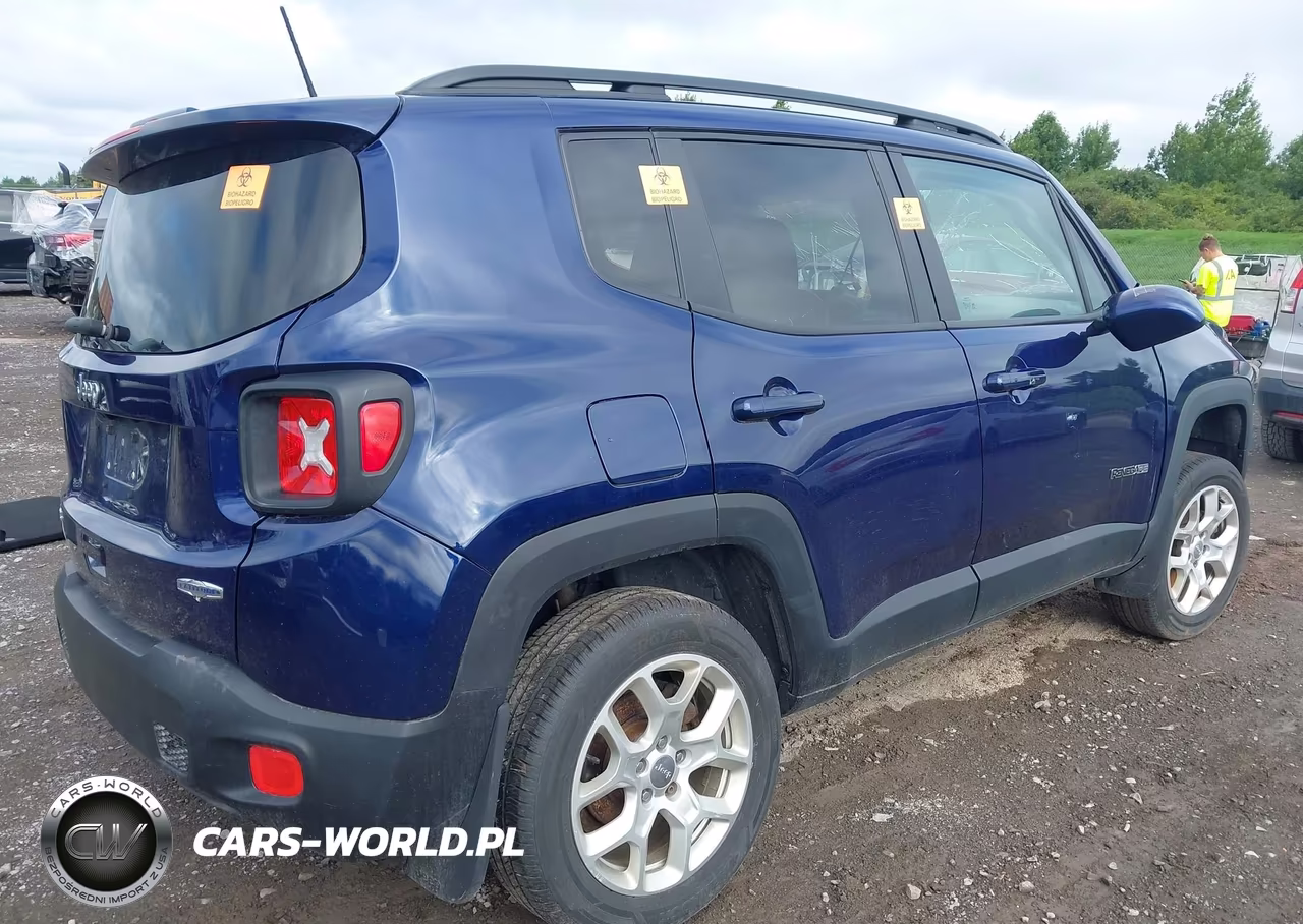 2018 Jeep Renegade Latitude 4X4 VIN:ZACCJBBB8JPG86319 - 4
